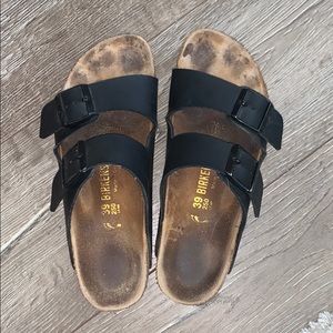 Black Birkenstock’s
